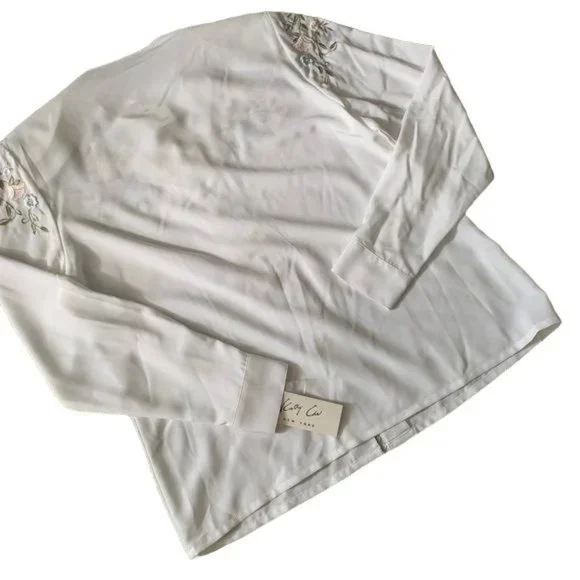 Vintage Kathy Che Petite Floral Embroidered Top - Picture 8 of 9